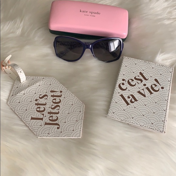 The Jet Set Diaries Passport Luggage Tag - Picture 3 of 8